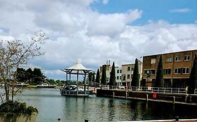 NR 6 - Sleep&Travel - Zeewolde